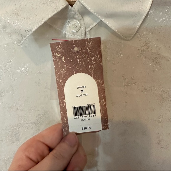 Red Camel white sheer sparkly button up - Picture 4 of 4